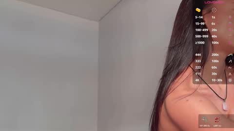 Bella online show from February 13, 3:43 am