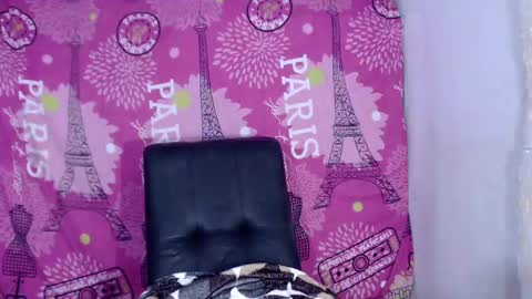 Snapshot of dulce_amor chatting on January 17, 9:17 am Dulce online show from January 17, 9:17 am