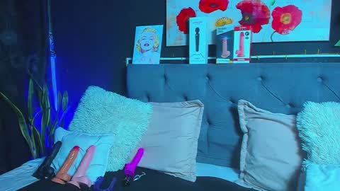 C E L E S T E  online show from February 2, 10:13 am