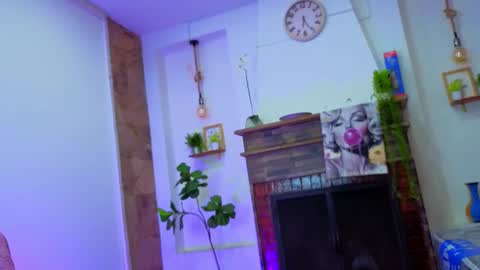 C E L E S T E  online show from February 21, 1:58 pm