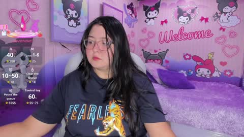 Dulce  online show from April 8, 11:57 am