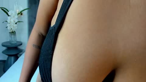 dulcetease online show from March 14, 7:29 pm