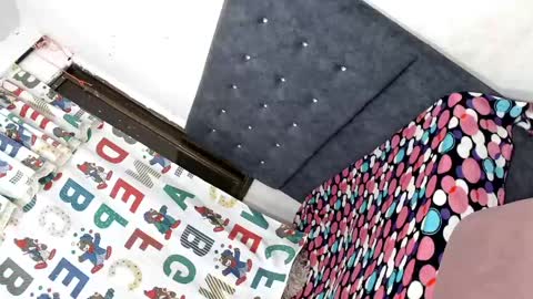 dulcetentacionts online show from April 19, 10:27 am