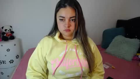 Nicole   online show from February 13, 7:42 pm