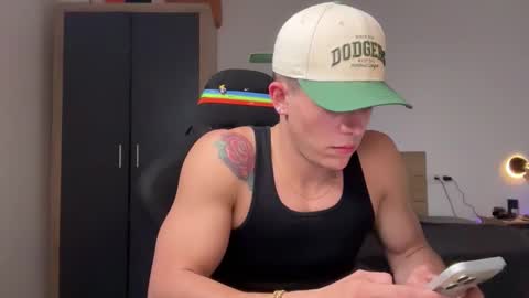 Duncan Collins online show from May 4, 6:58 pm
