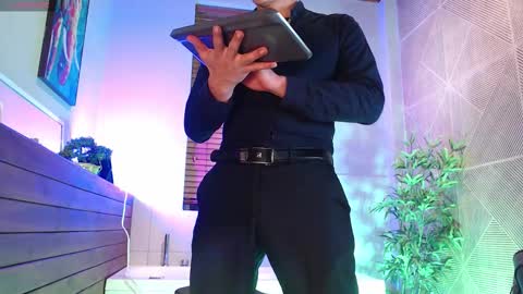 Dustin Sonne online show from January 10, 3:56 am