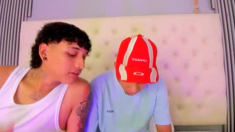 dustinandjordan online show from December 20, 12:34 pm