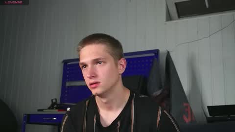 Dustyn online show from October 7, 4:36 pm