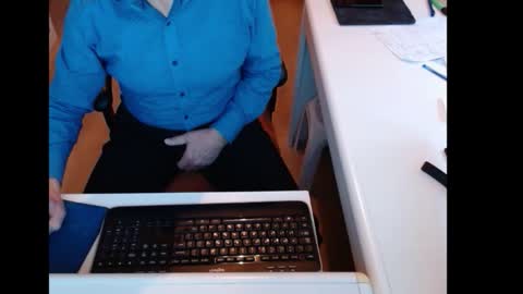 dutchpornking2 online show from November 9, 8:18 am