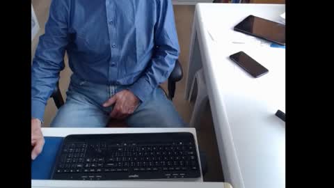 dutchpornking2 online show from September 16, 10:28 am