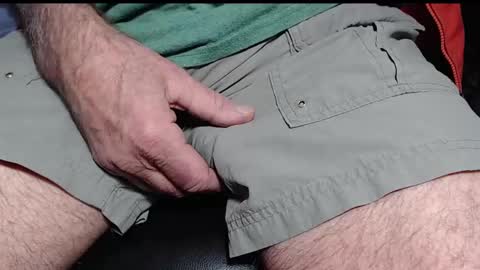 gooodcam online show from February 10, 1:01 pm