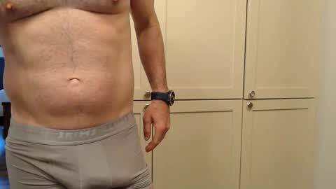 dylan1300 online show from February 1, 5:10 pm