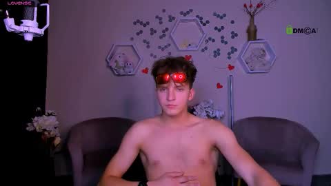 dylan_bold online show from September 22, 7:40 pm