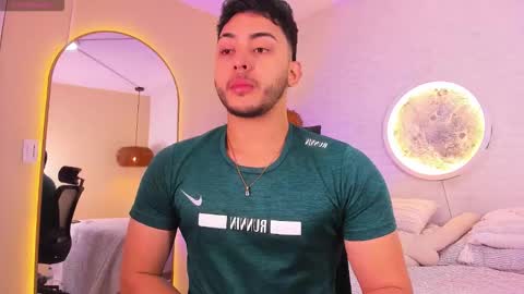 dylan_vega01 online show from March 20, 2:00 pm