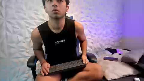 Dylan online show from September 25, 1:40 pm