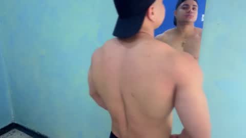 dylanguss online show from December 17, 12:01 pm