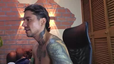 D Y L A N online show from December 15, 8:27 pm