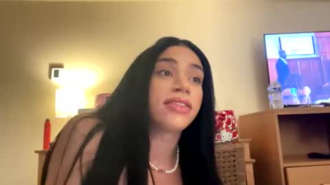 Snapshot of dynasty313 chatting on October 21, 1:11 am Dynasty online show from October 21, 1:11 am