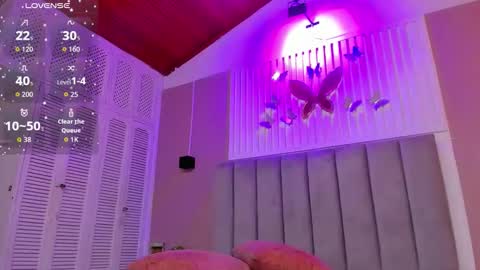 Juana online show from September 25, 11:39 am