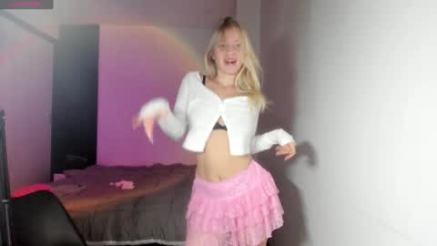 fansly - yourbestbaby online show from December 26, 5:26 am