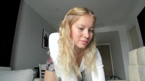 fansly - yourbestbaby online show from January 26, 2:35 am