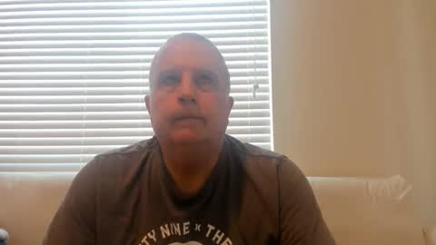 Mr Wonderful online show from April 25, 8:17 pm