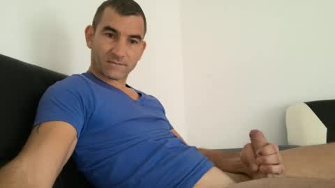 Snapshot of easystyle1 chatting on October 2, 7:40 am Andrew online show from October 2, 7:40 am