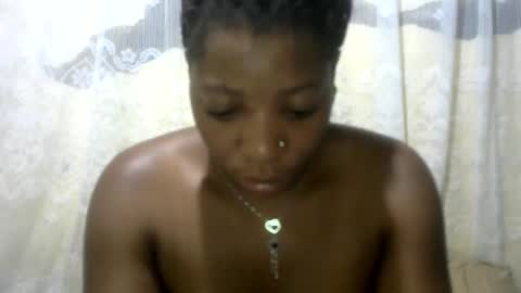 ebony_candy1998 online show from May 22, 8:21 am