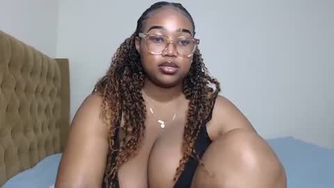 ebony_doll5 online show from July 22, 5:48 pm
