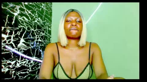 ebony_drip online show from January 9, 3:44 pm