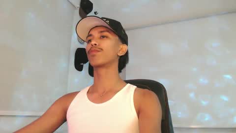 ebony_fuckboy online show from November 19, 7:01 pm