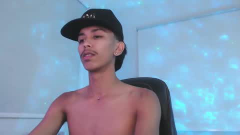 ebony_fuckboy online show from November 18, 6:44 pm