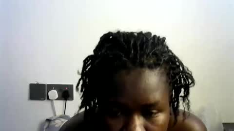 ebony_lynne online show from March 26, 11:15 am