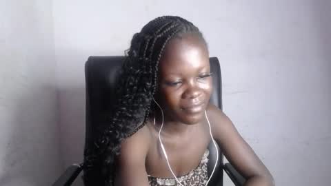 Lilly online show from March 25, 11:22 pm