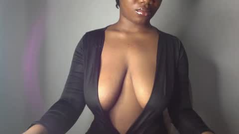 delilah online show from December 3, 5:26 am