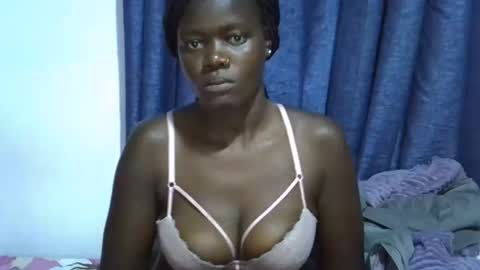 ebonybloom01 online show from September 26, 7:11 pm