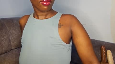 Ebony Melanie online show from November 27, 11:56 pm