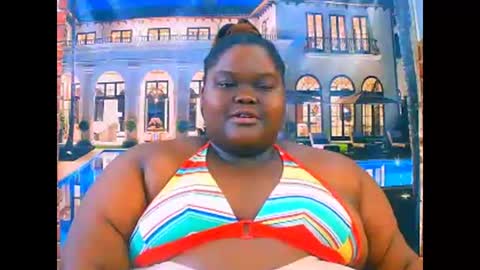 ebonyhotbuns4u2luv online show from April 11, 6:51 am