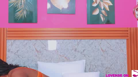 ebonyndsavage online show from March 28, 7:59 pm