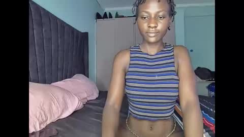 Skye online show from December 23, 5:28 am