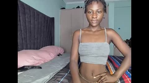 Skye online show from December 25, 5:26 am