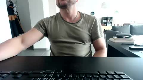 Echo online show from November 23, 1:53 pm