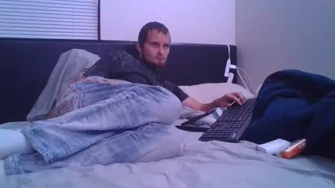 Snapshot of eclipticice94 chatting on October 5, 4:43 am eclipticice94 online show from October 5, 4:43 am