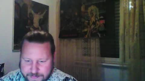 Edward online show from October 6, 5:42 pm