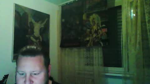 Edward online show from October 4, 5:44 pm