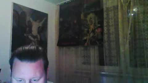 Edward online show from October 15, 6:09 pm