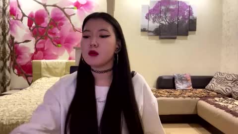 Eri online show from March 6, 6:51 pm