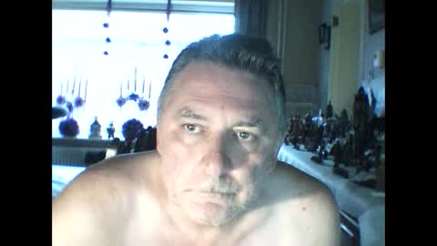 Eddy online show from December 13, 8:09 am