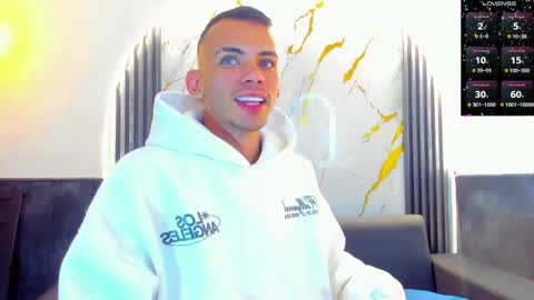 Edward Colleman online show from October 14, 3:42 am