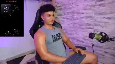 Snapshot of edward__clarck chatting on September 20, 1:08 am EDWARD CLARCK online show from September 20, 1:08 am